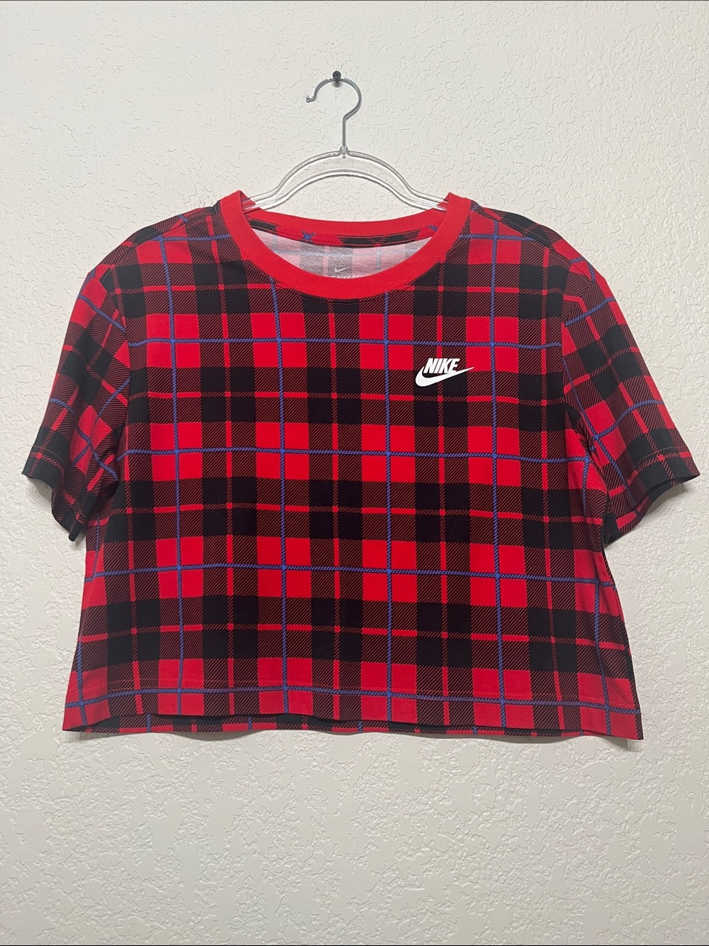 Nike Women’s Small Red and Black Plaid Crop Top